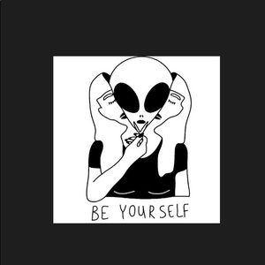 Meet your Posher, Alyson